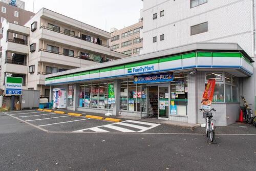 ファミリーマート江戸川球場店