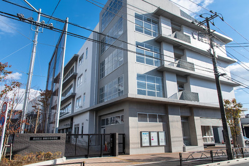 墨田区立吾嬬立花中学校