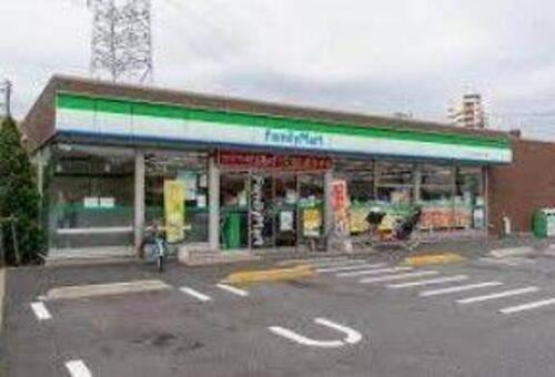 ファミリーマート足立中央本町四丁目店