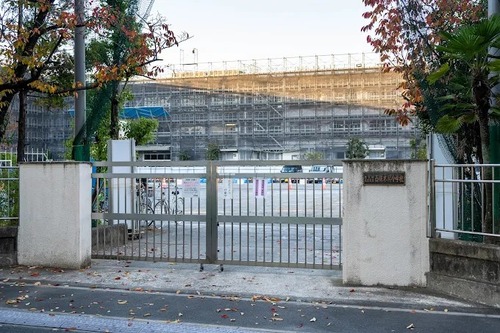 足立区立西保木間小学校