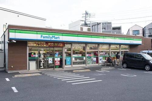 ファミリーマート板橋大谷口店