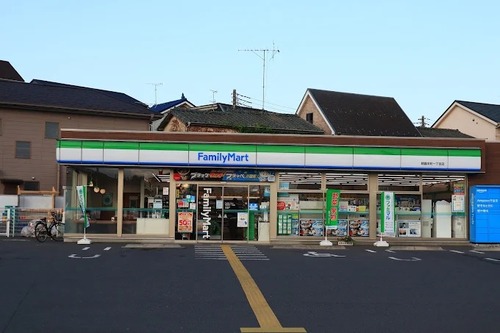 ファミリーマート朝霞本町一丁目店