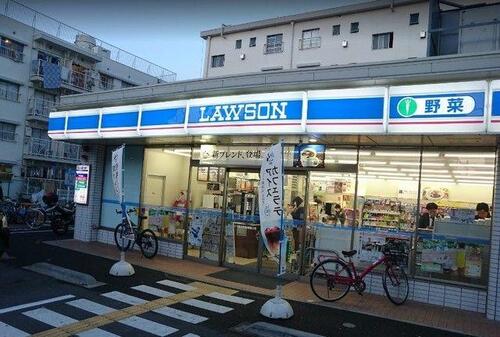ローソン中野本町新橋通り店まで272m 私たちはみんなと暮らすマチを幸せにします。