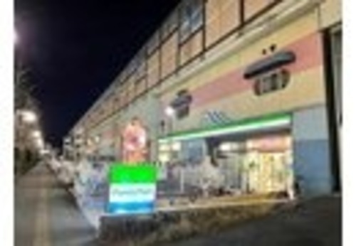 ファミリーマートアトレ新浦安店
