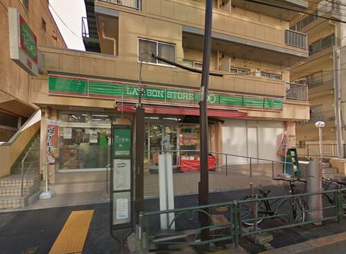 ローソンストア100千住桜木二丁目店
