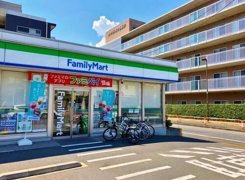 ファミリーマート西新井三丁目店