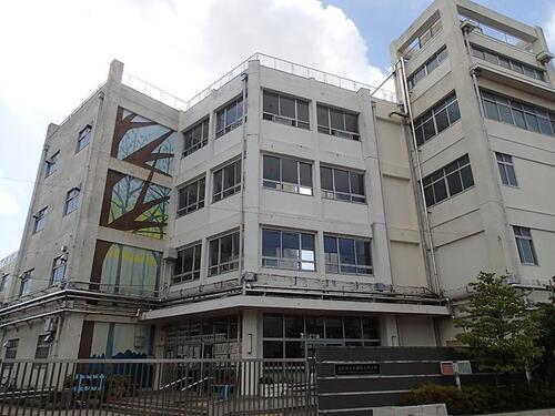 大田区立大森第八中学校まで682m ・心身ともに健康な生徒　・自ら学び、向上する生徒　・心豊かで、思いやりのある生徒