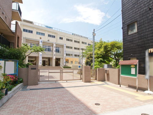 足立区立第九中学校