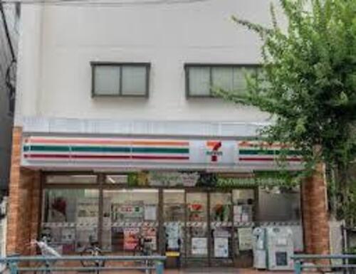 セブンイレブン梅田店