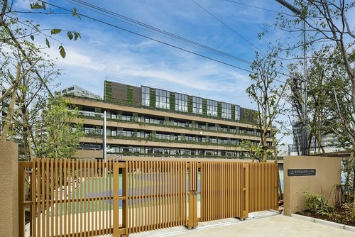 豊島区立池袋小学校