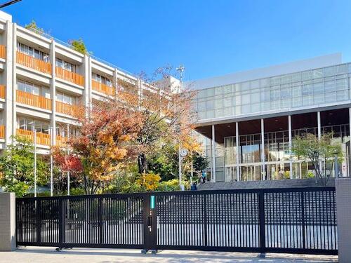 新宿区立新宿中学校