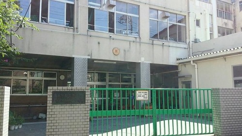 文京区立指ケ谷小学校