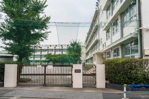 葛飾区立綾瀬中学校