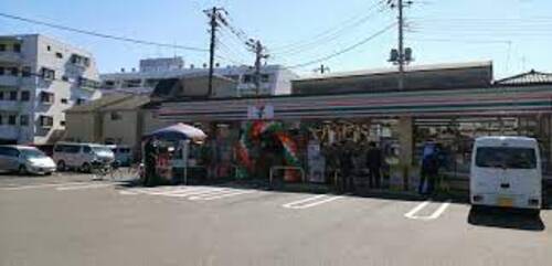 セブンイレブン足立増田橋店