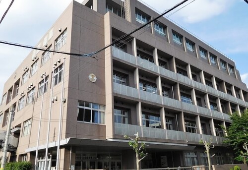 荒川区立諏訪台中学校