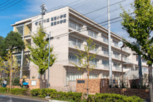 江戸川区立葛西小学校
