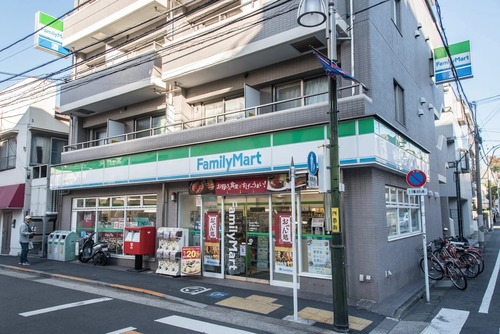 ファミリーマート西大井四丁目店