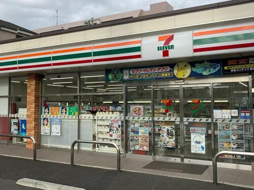 セブンイレブン川崎池田1丁目店まで117m いつでも、いつの時代も、あらゆるお客様にとって「便利な存在」であり続けたい。 皆さまの「生活サービスの拠点」となるよう力を注いでいます