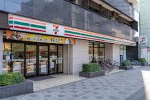 セブンイレブン千葉中央2丁目店まで111m 明日の笑顔を、共に創る。