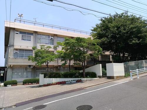 松戸市立根木内中学校