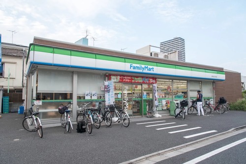 ファミリーマート南千住五丁目店