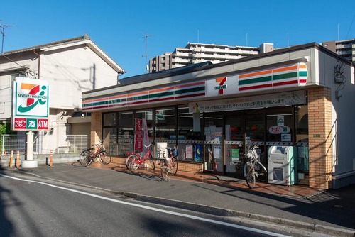 セブンイレブン足立中川1丁目店
