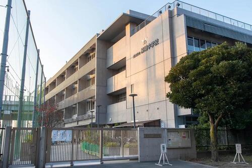 墨田区立桜堤中学校