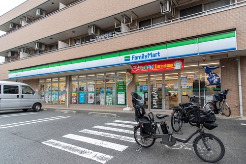 ファミリーマート板橋徳丸七丁目店