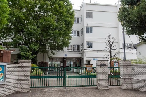 足立区立辰沼小学校