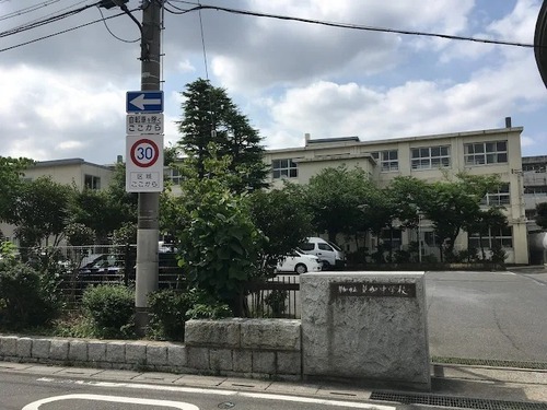 草加市立草加中学校