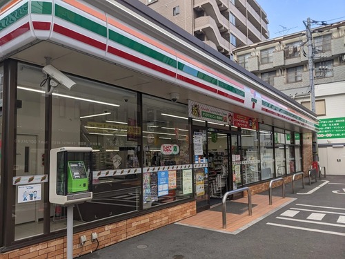 セブンイレブン草加氷川町店