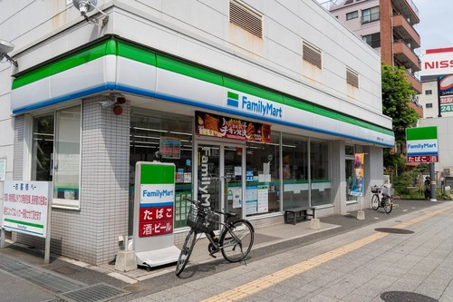 ファミリーマート練馬北町一丁目店