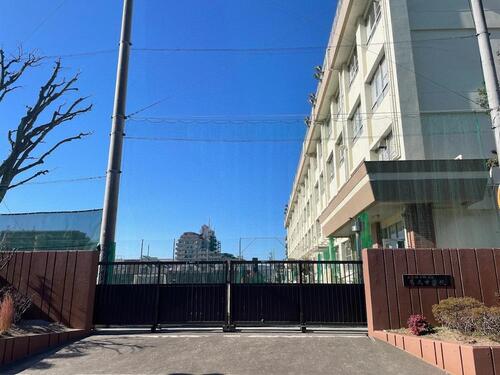 葛飾区立葛美中学校