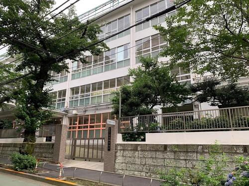 豊島区立西巣鴨中学校