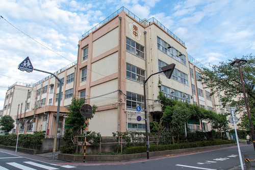 足立区立東綾瀬中学校