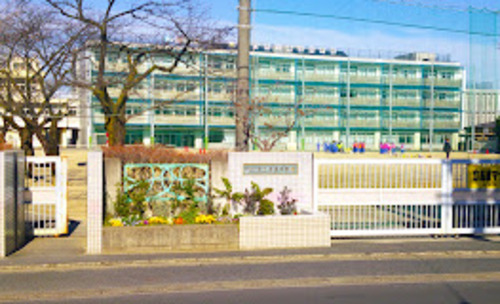 川口市立幸並中学校