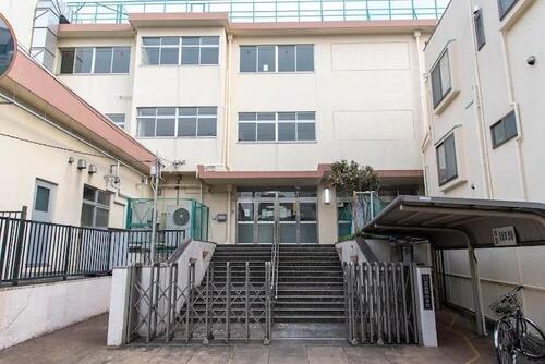 豊島区立西巣鴨小学校