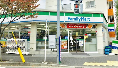 ファミリーマート 西葛西小学校前店