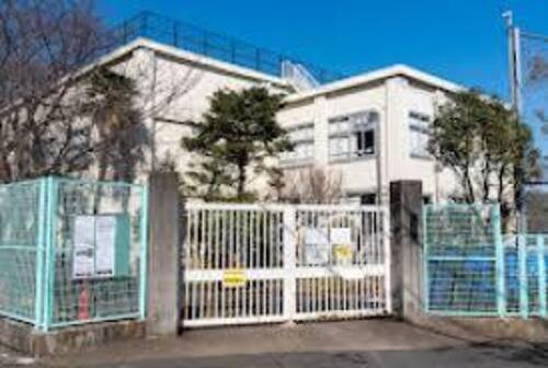 杉並区立済美小学校まで855m 「かしこく・心ゆたかに・たくましく」