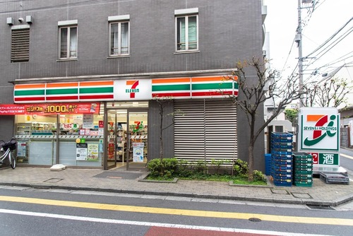 セブンイレブン新宿高田馬場1の南店