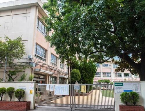板橋区立板橋第六小学校