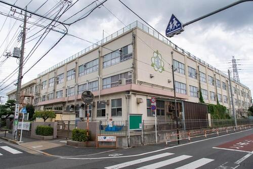 足立区立古千谷小学校