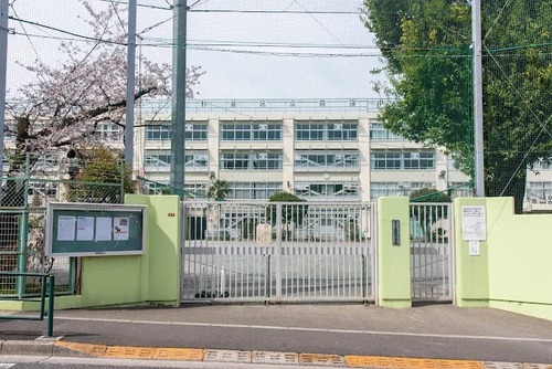 杉並区立荻窪中学校