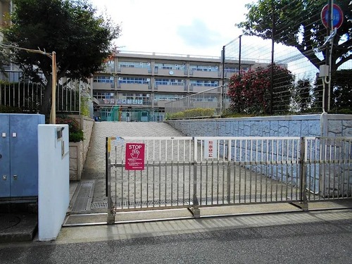 横浜市立青木小学校