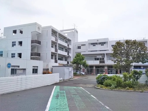 横浜市立栗田谷中学校