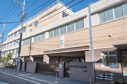 世田谷区立船橋希望中学校