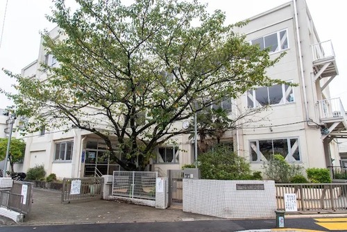 江戸川区立本一色小学校