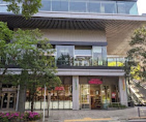 成城石井 飯田橋サクラテラス店