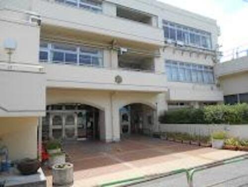 新宿区立富久小学校