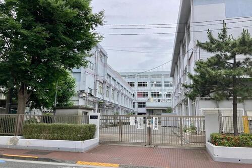 江戸川区立西葛西中学校